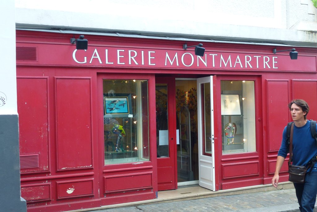 0810-P1010455.JPG - Am Montmartre